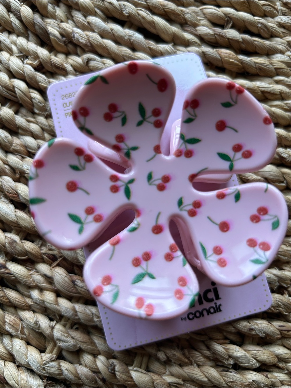 5/$10 Cherry hair clip - Picture 4 of 6